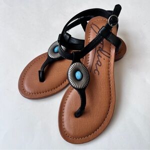 Zodiac Yohanna Leather Black Thong Ankle Strap Sandal Size 5